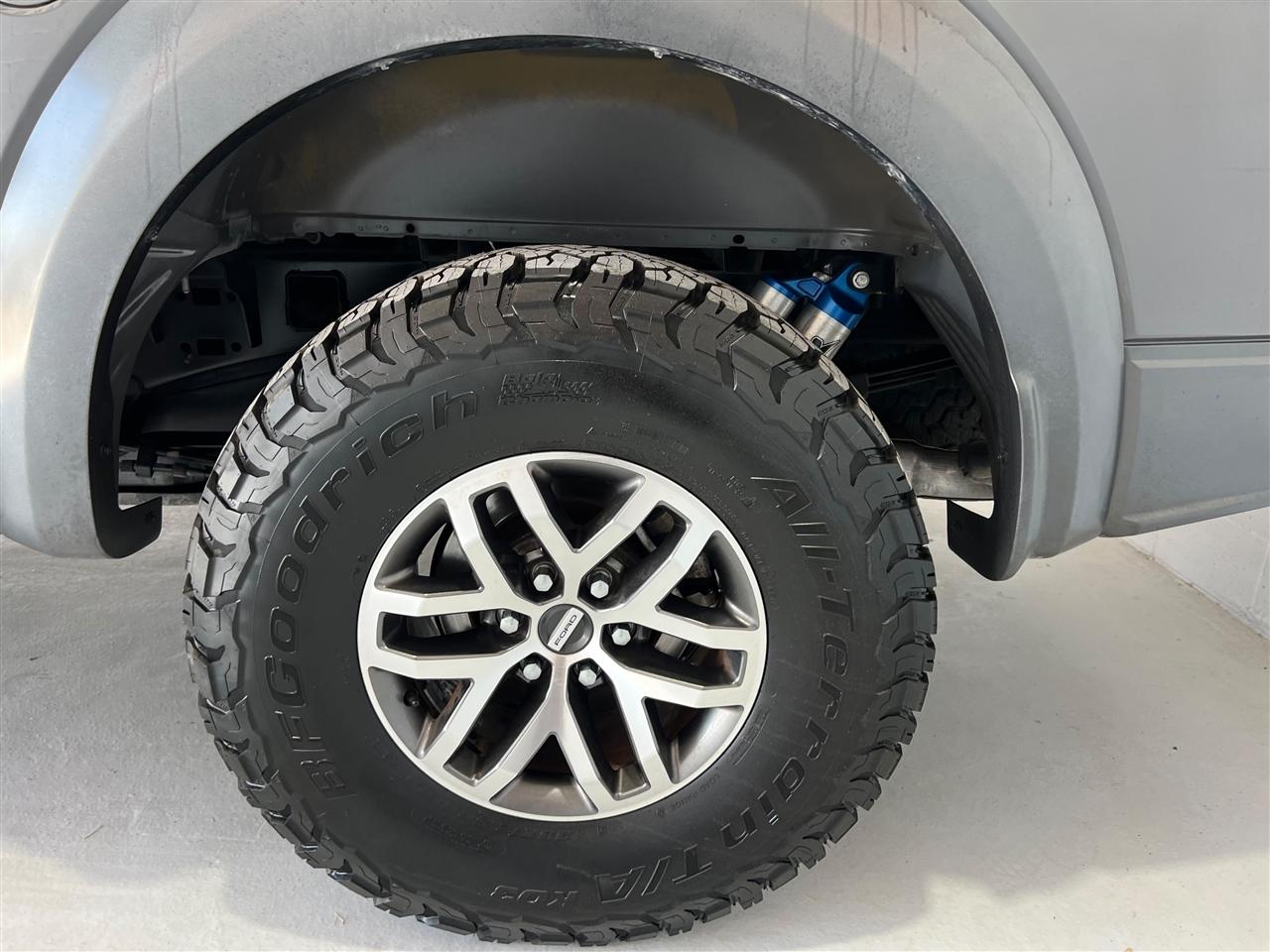Ford F-150 Raptor SuperCrew 4WD 2018