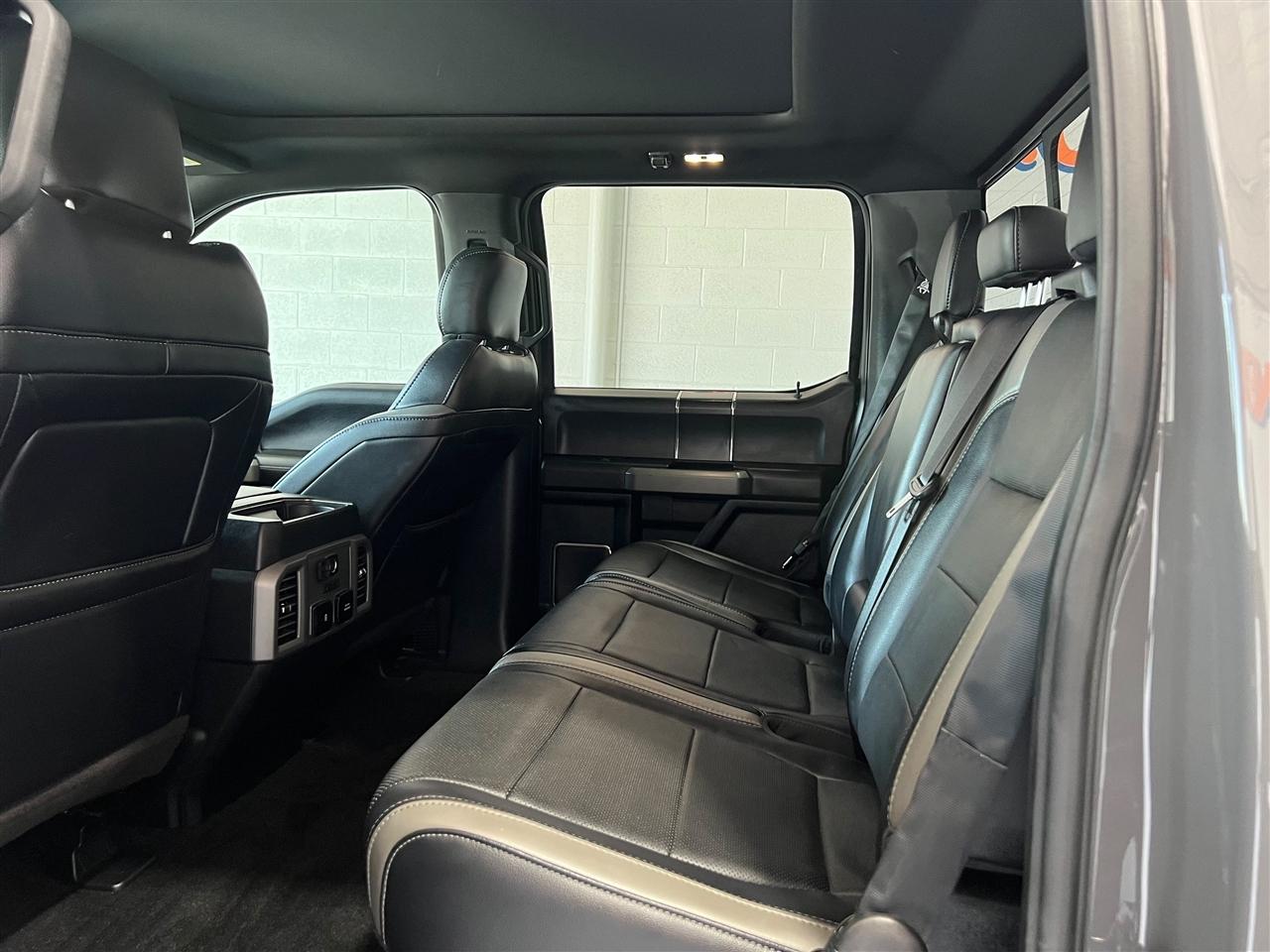 Ford F-150 Raptor SuperCrew 4WD 2018
