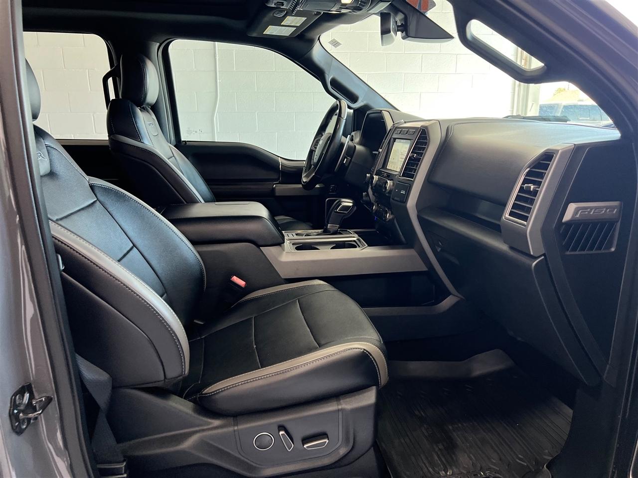 Ford F-150 Raptor SuperCrew 4WD 2018