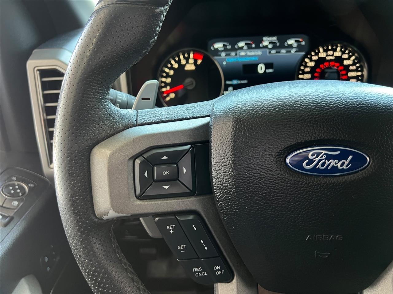 Ford F-150 Raptor SuperCrew 4WD 2018