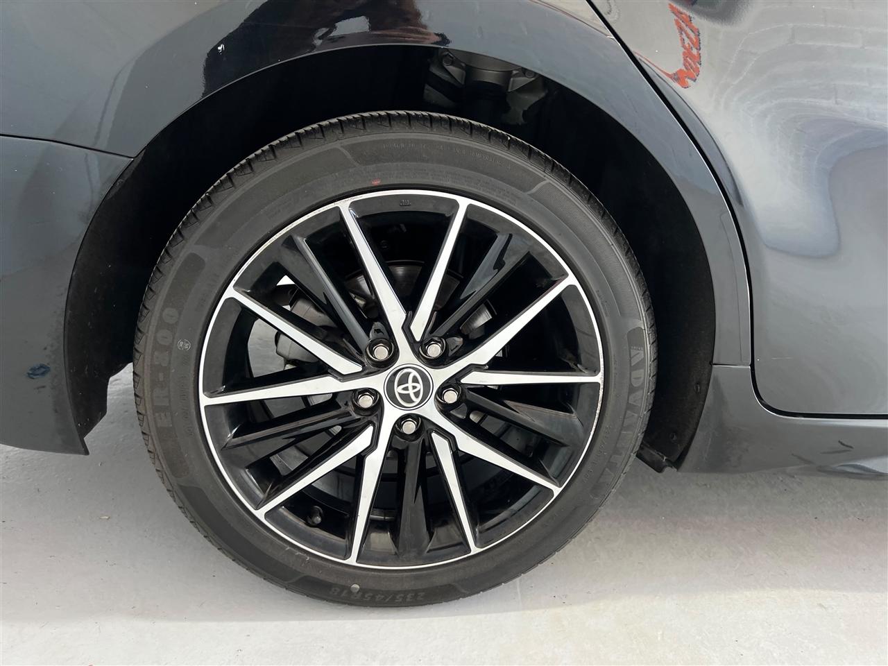 Toyota Camry SE 2022