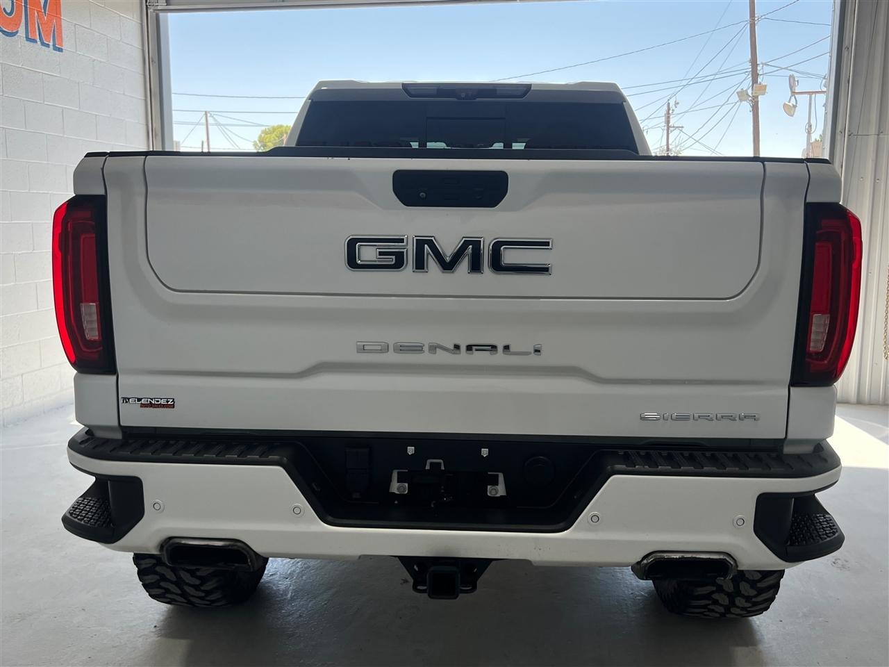 GMC Sierra 1500 Denali Crew Cab 4WD 2020