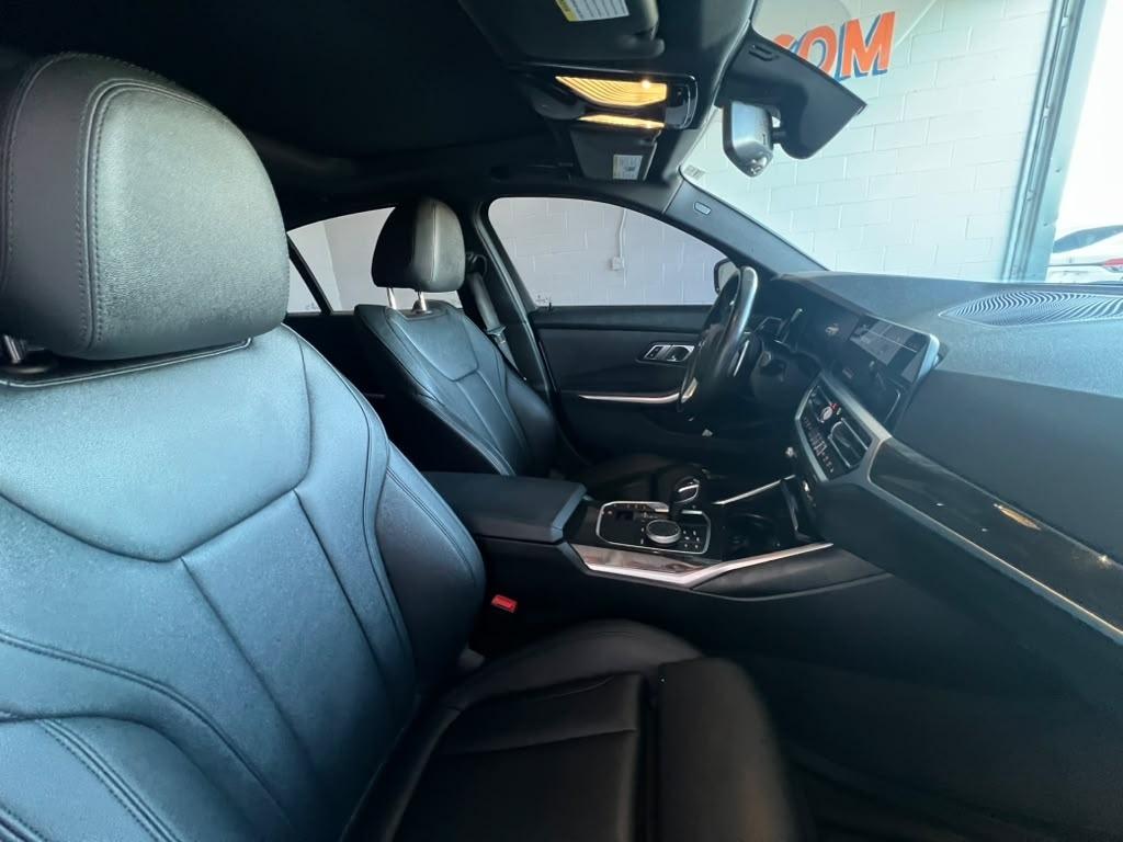 BMW 3-Series 330i 2019