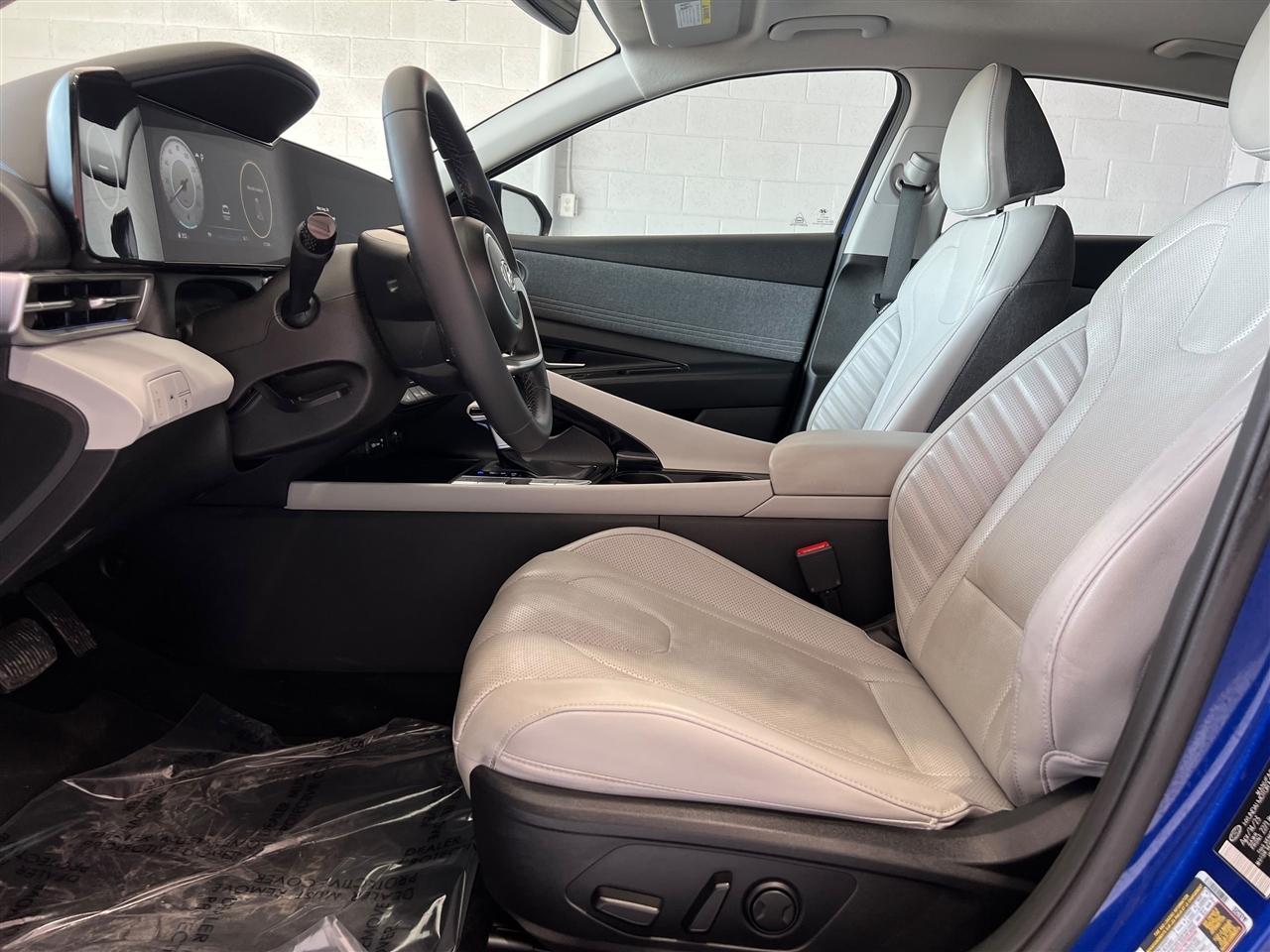 Hyundai Elantra Limited 2023