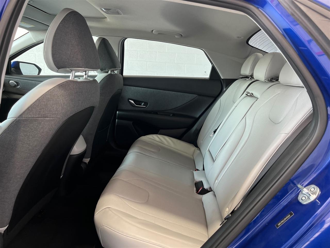 Hyundai Elantra Limited 2023