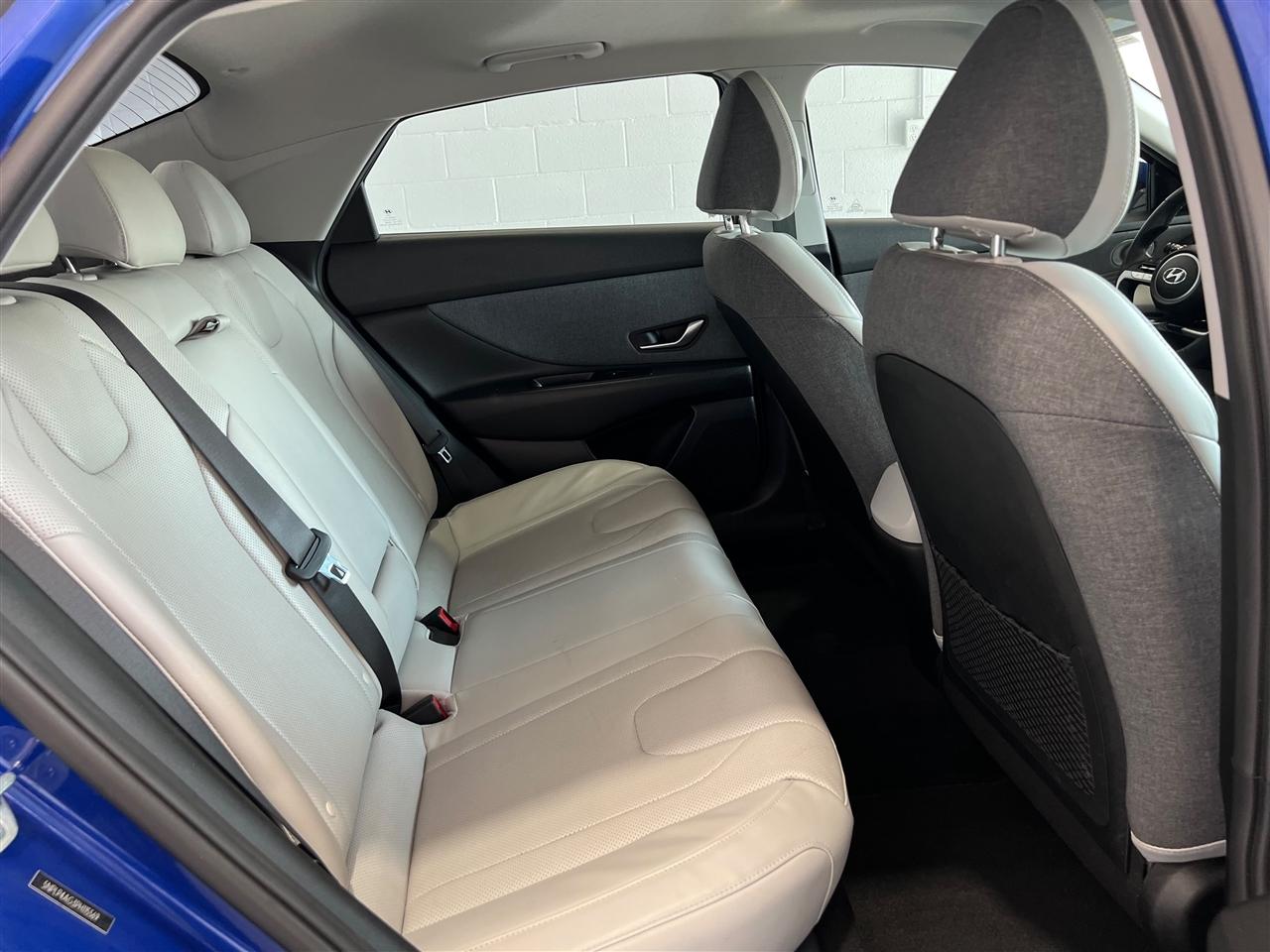 Hyundai Elantra Limited 2023
