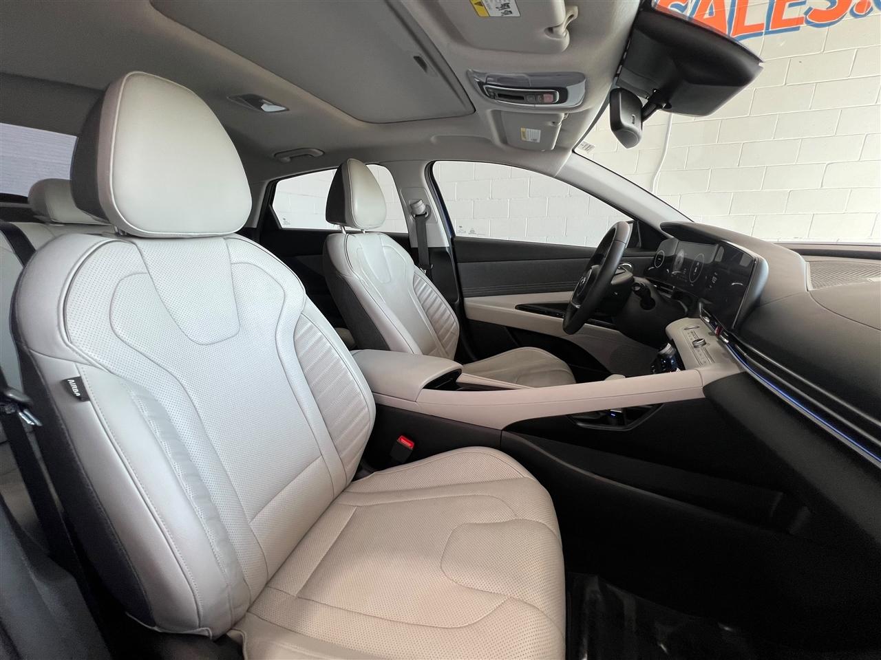 Hyundai Elantra Limited 2023