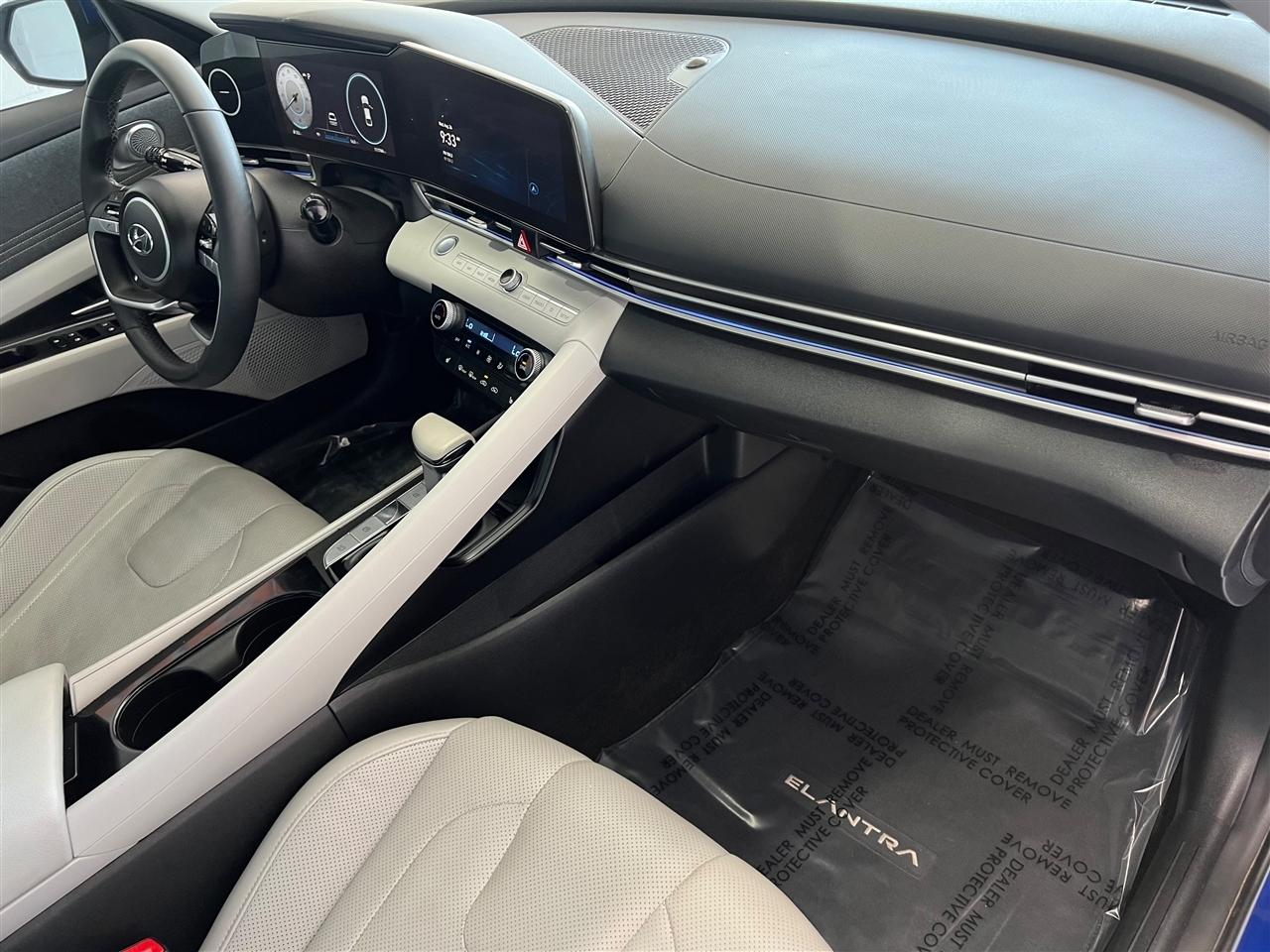 Hyundai Elantra Limited 2023