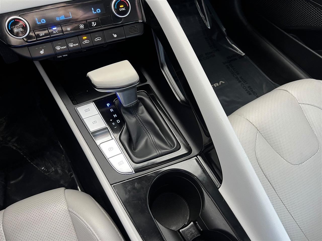 Hyundai Elantra Limited 2023