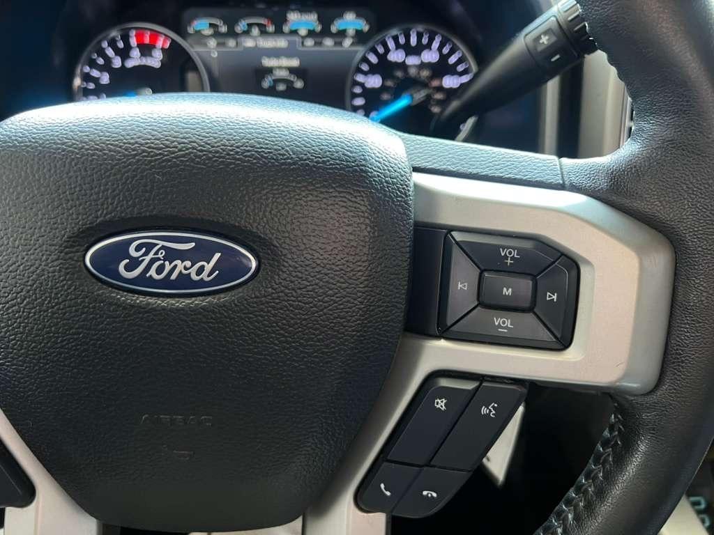 Ford F-250 SD Lariat Crew Cab 4WD 2017