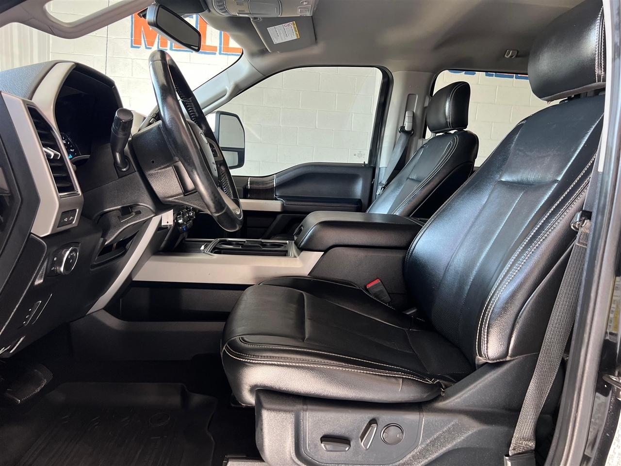 Ford F-350 SD Lariat Crew Cab Long Bed DRW 4WD 2021