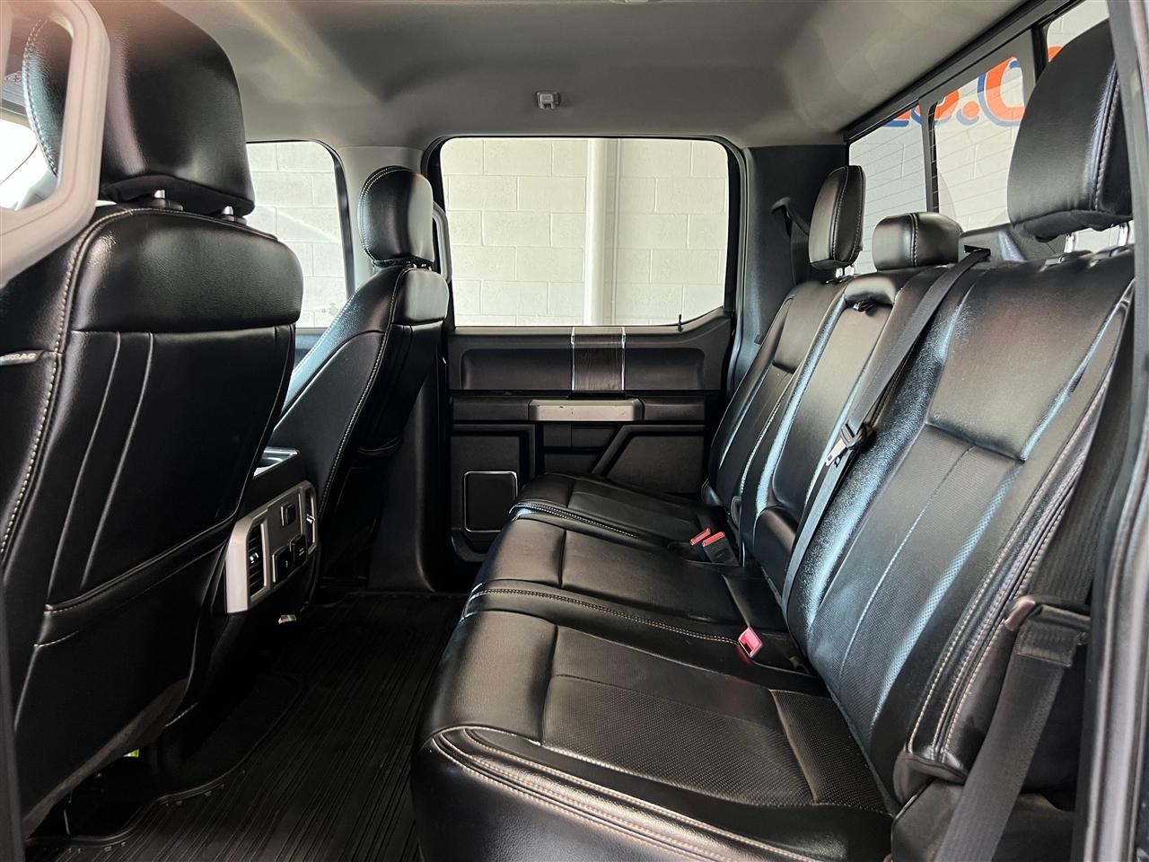 Ford F-350 SD Lariat Crew Cab Long Bed DRW 4WD 2021