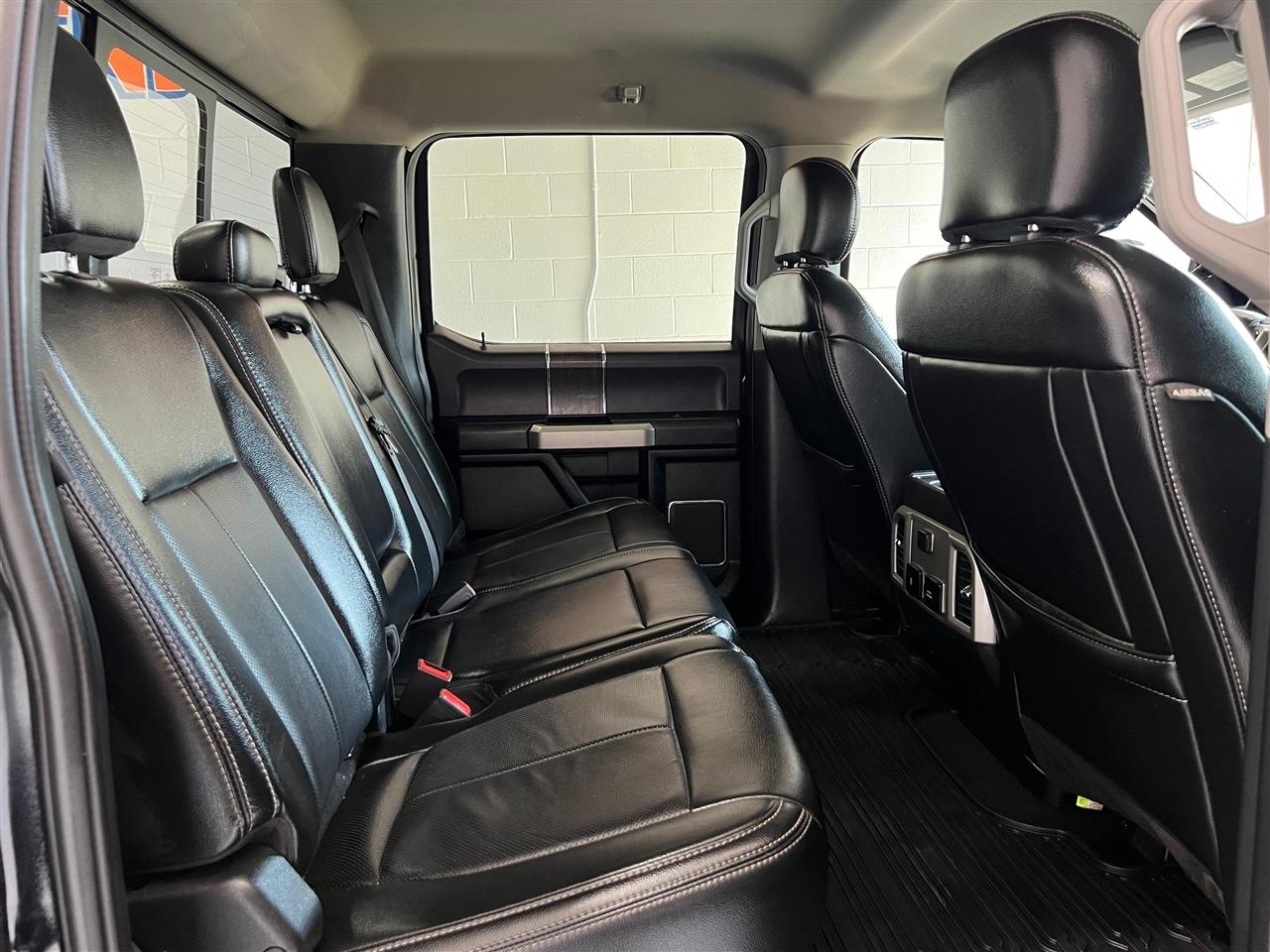 Ford F-350 SD Lariat Crew Cab Long Bed DRW 4WD 2021