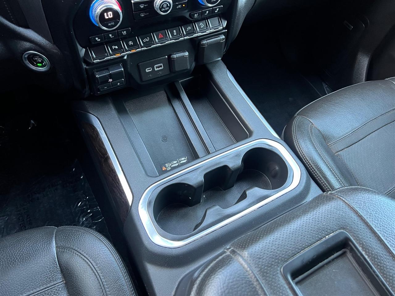 GMC Sierra 1500 Denali Crew Cab 4WD 2020