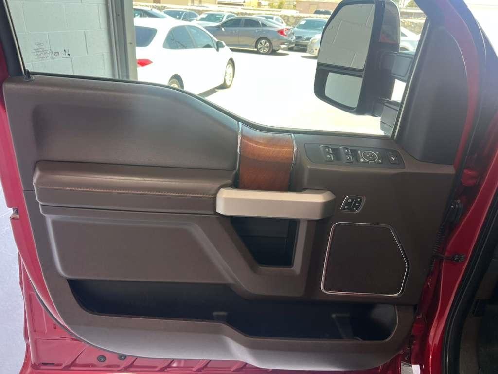 Ford F-250 SD King Ranch Crew Cab 4WD 2022