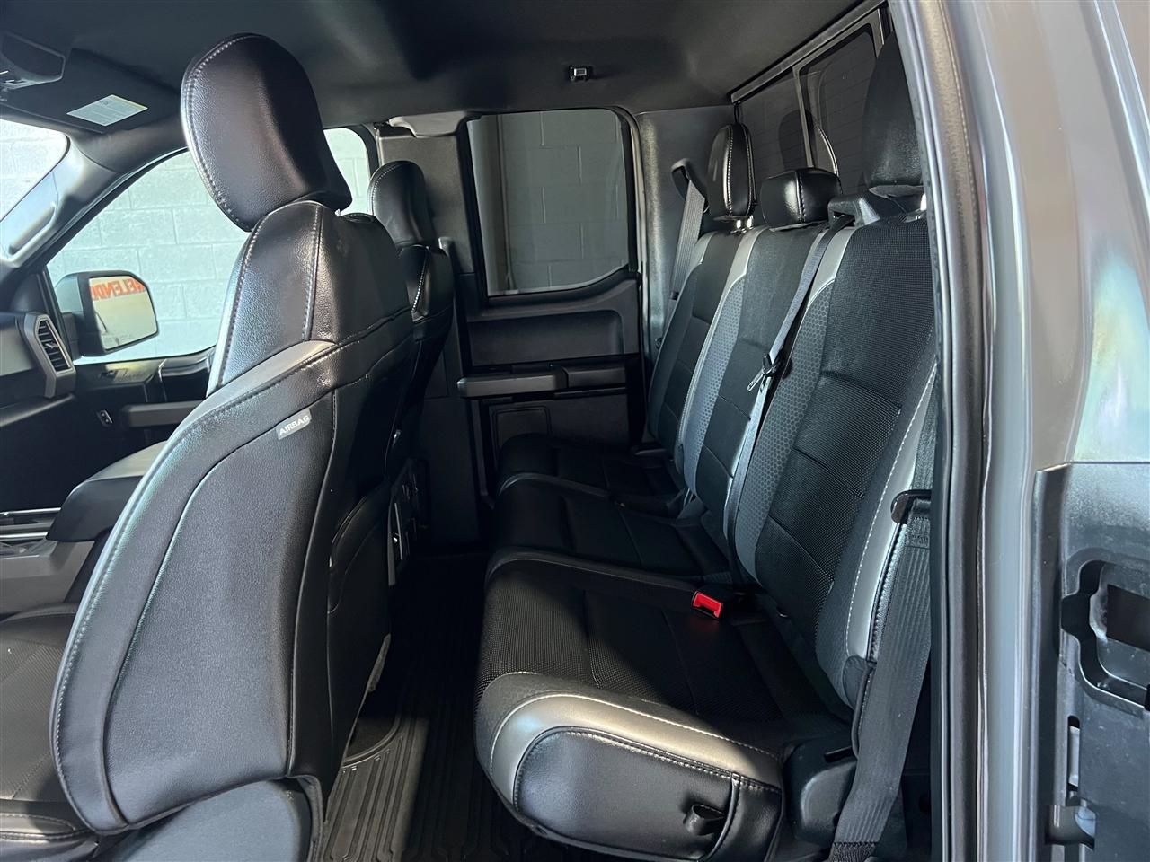 Ford F-150 Raptor SuperCab 4WD 2020