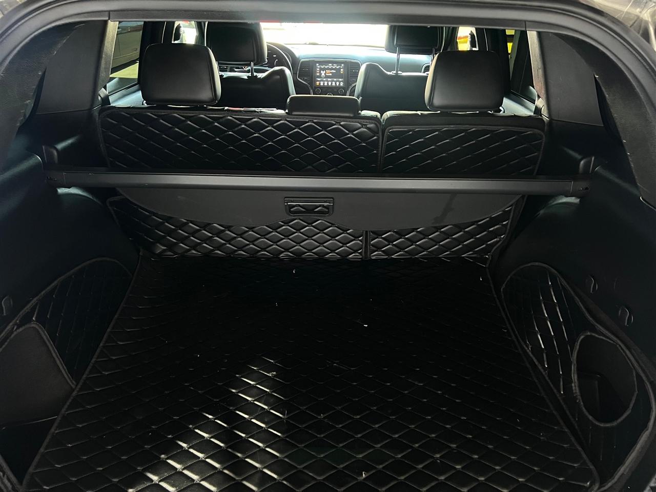 Jeep Grand Cherokee Laredo 2WD 2018