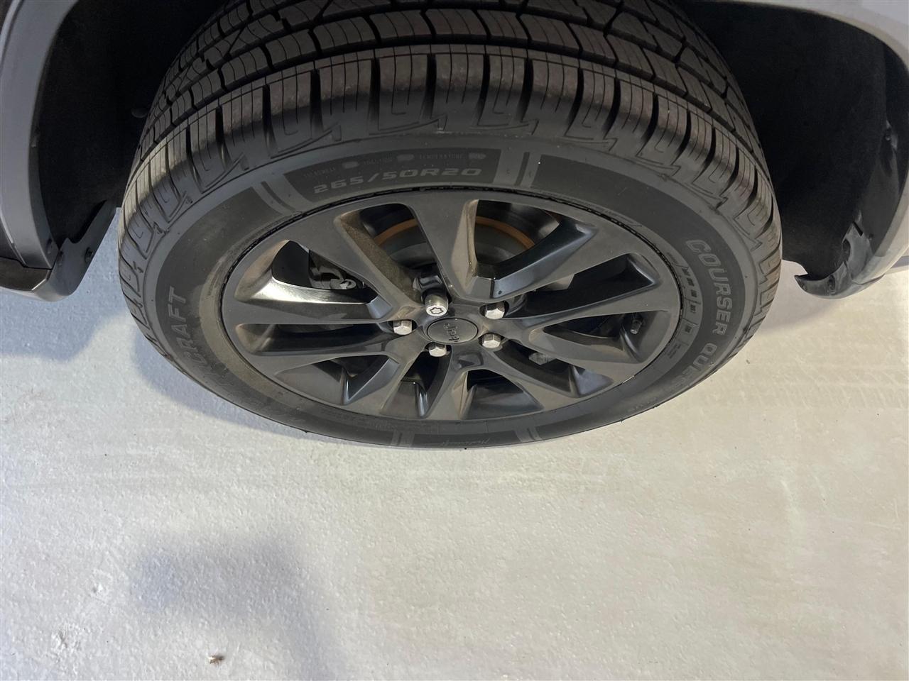 Jeep Grand Cherokee Laredo 2WD 2018