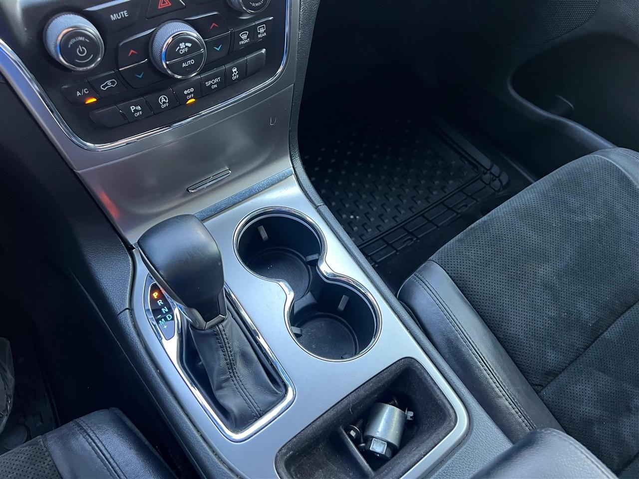 Jeep Grand Cherokee Laredo 2WD 2018