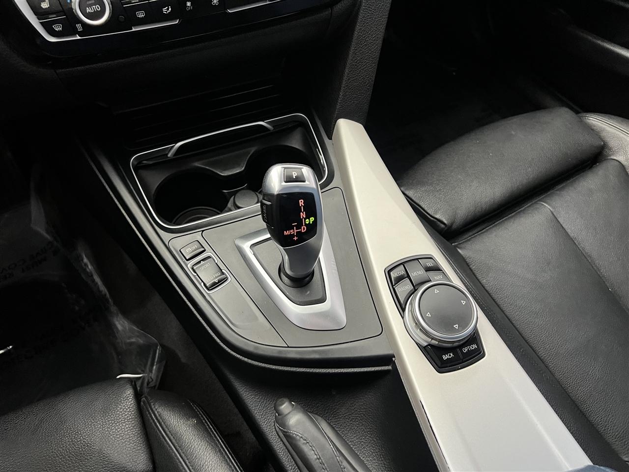 BMW 3-Series 320i Sedan 2016