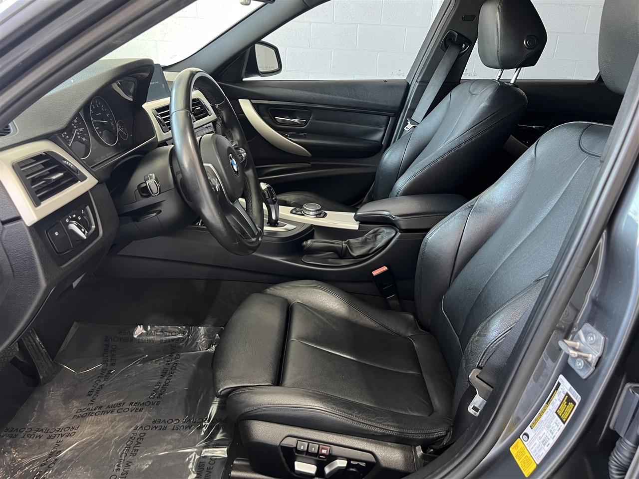 BMW 3-Series 320i Sedan 2016