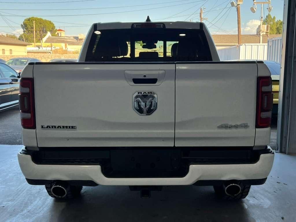RAM 1500 Laramie Crew Cab SWB 4WD 2020