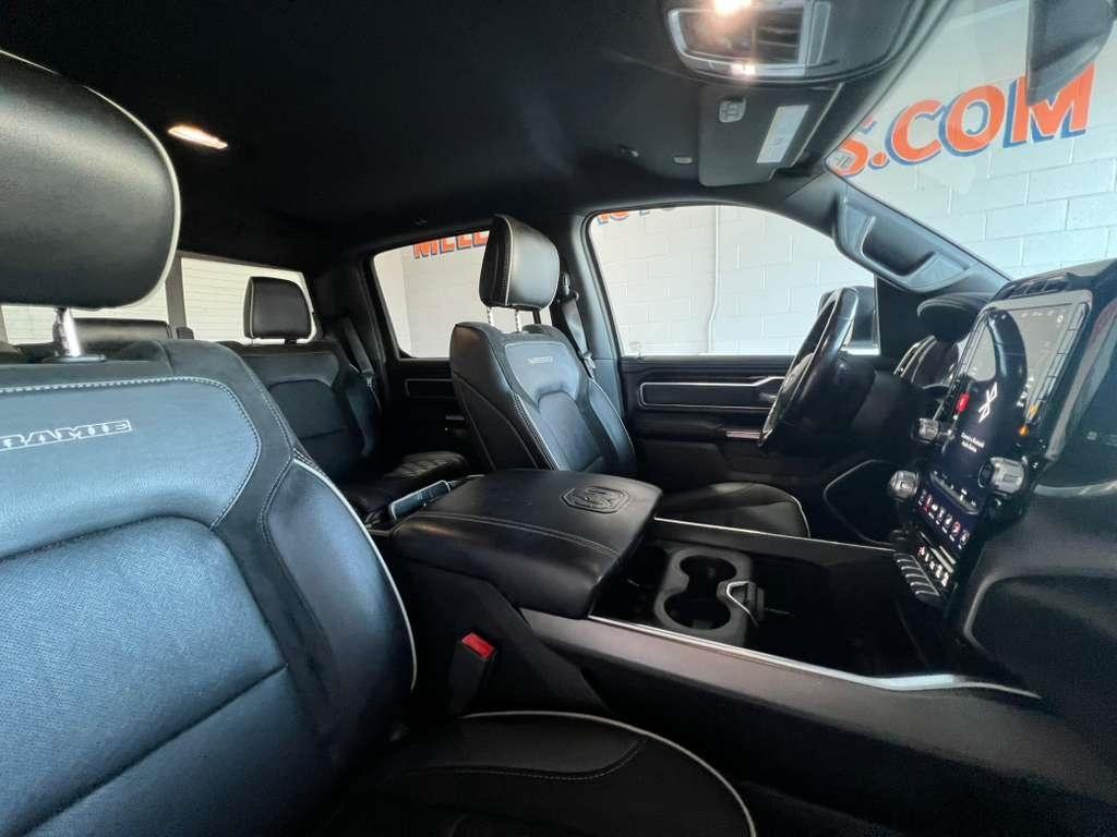 RAM 1500 Laramie Crew Cab SWB 4WD 2020