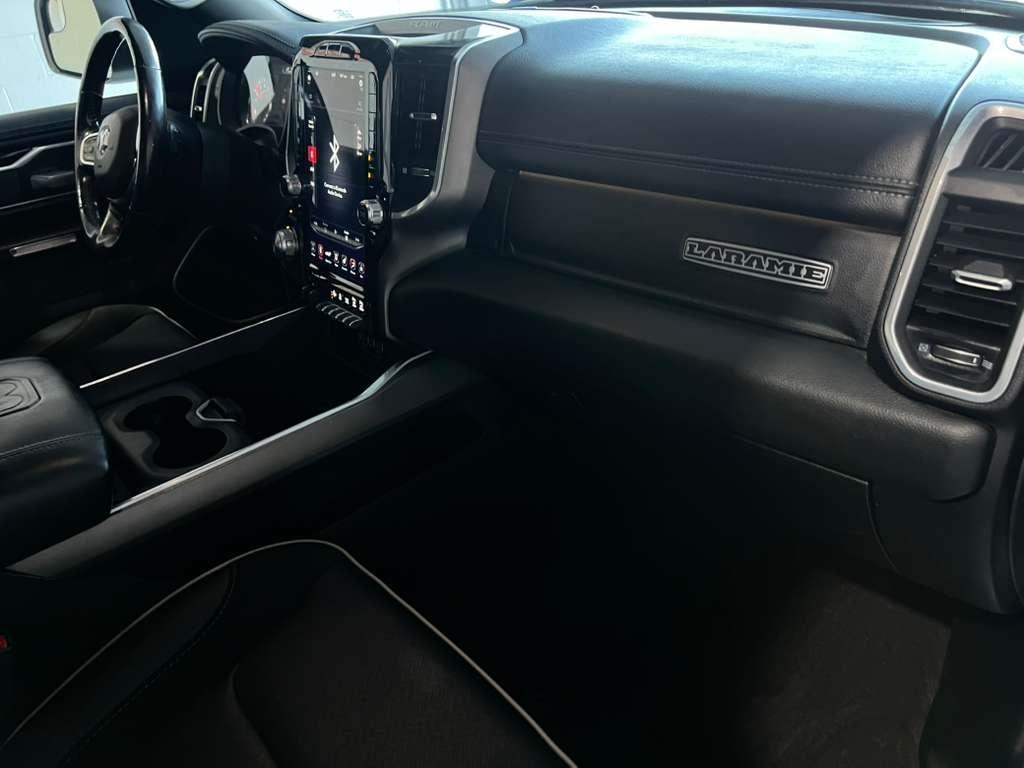 RAM 1500 Laramie Crew Cab SWB 4WD 2020
