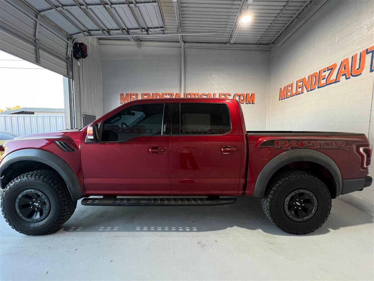 Ford F-150 Raptor SuperCrew 4WD 2017