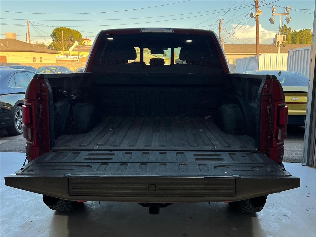 Ford F-150 Raptor SuperCrew 4WD 2017