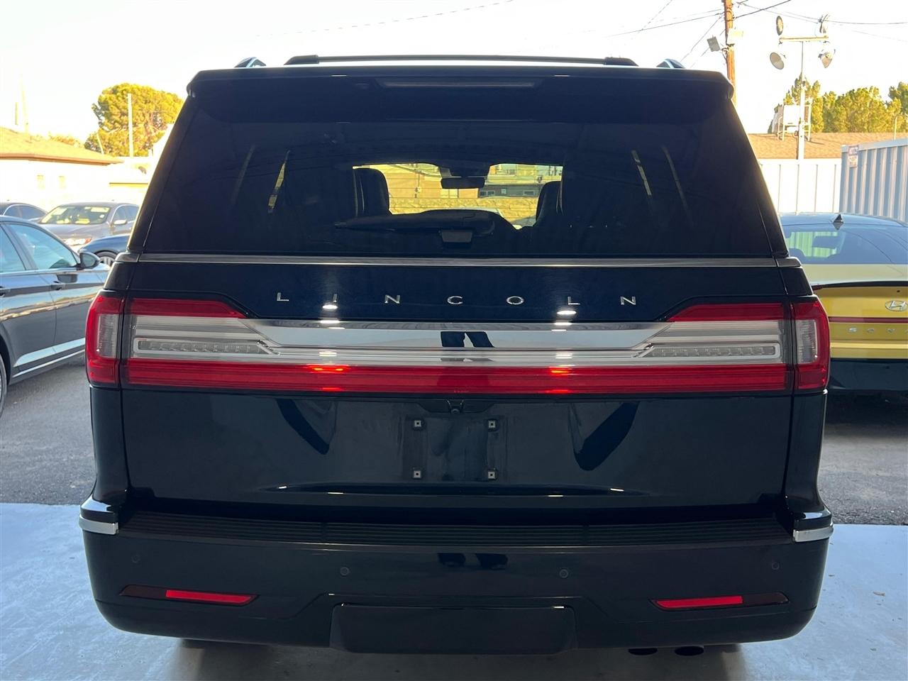 Lincoln Navigator Reserve 2WD 2021