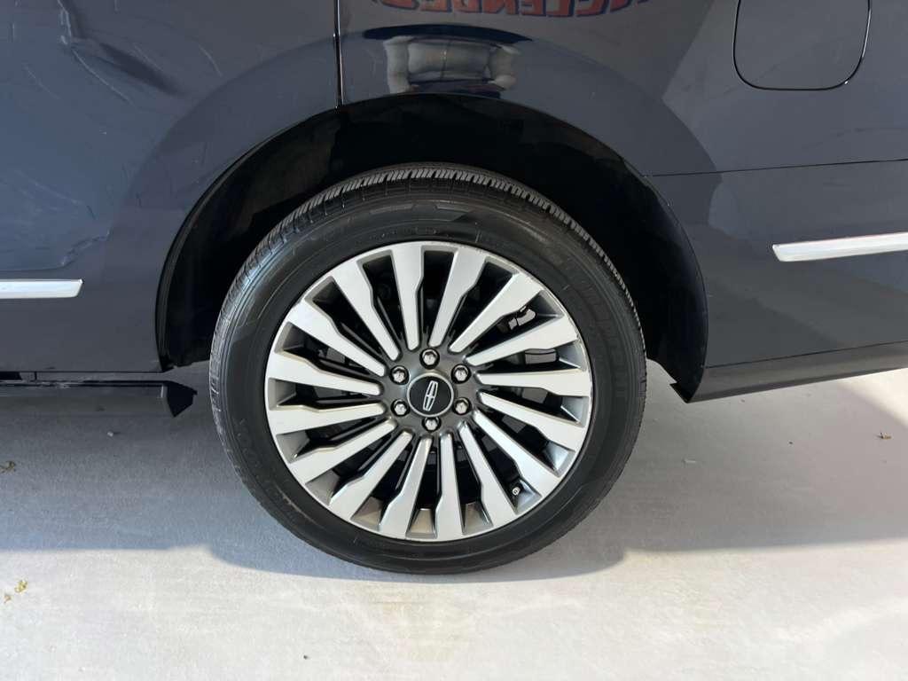 Lincoln Navigator Reserve 2WD 2021