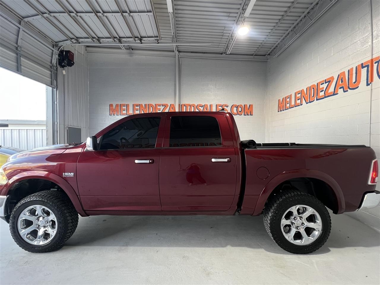 RAM 1500 Laramie Crew Cab SWB 4WD 2017