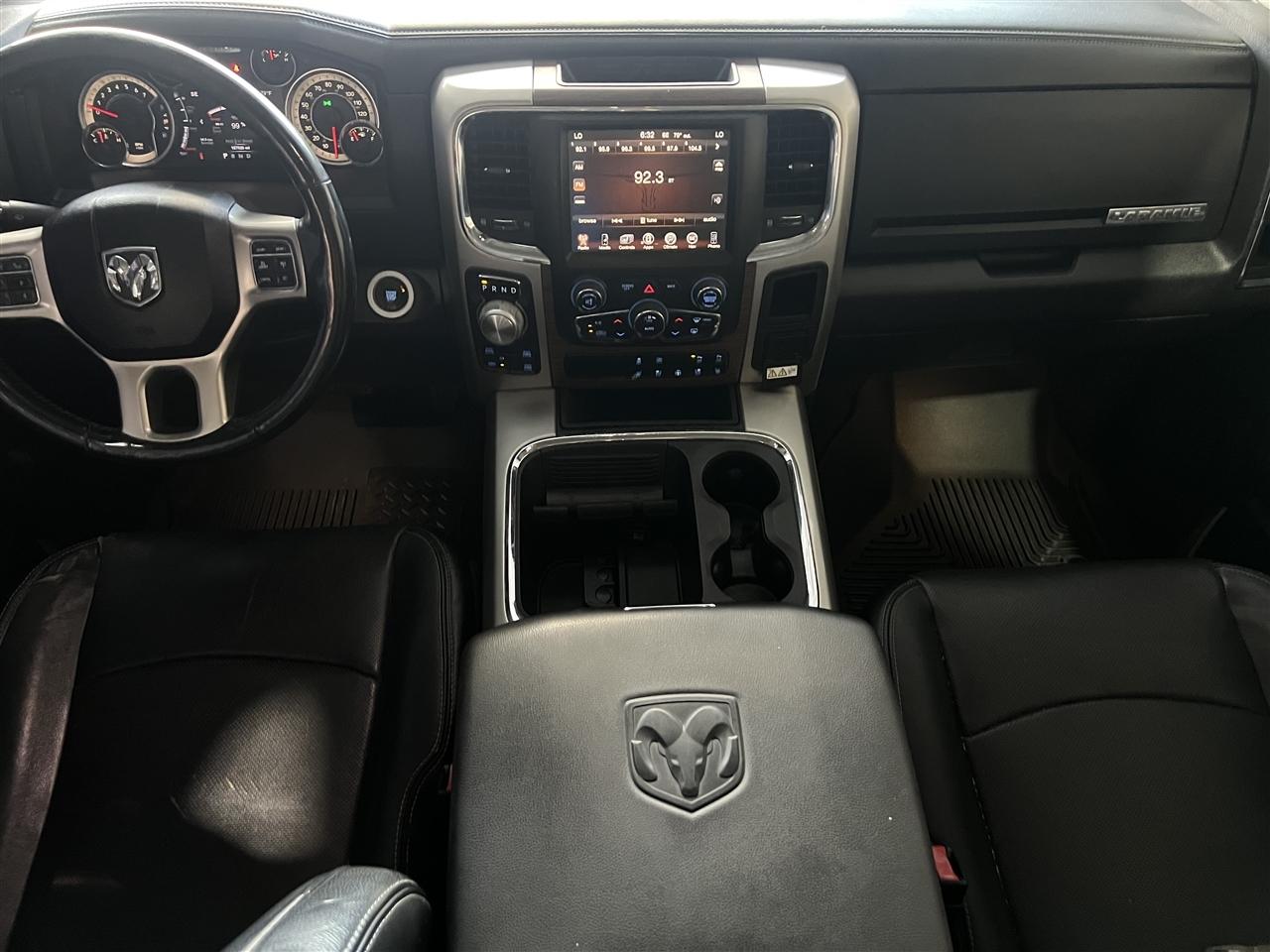 RAM 1500 Laramie Crew Cab SWB 4WD 2017