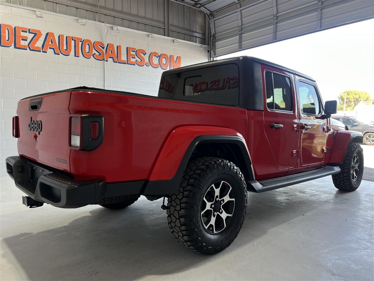 Jeep Gladiator Sport S 2021