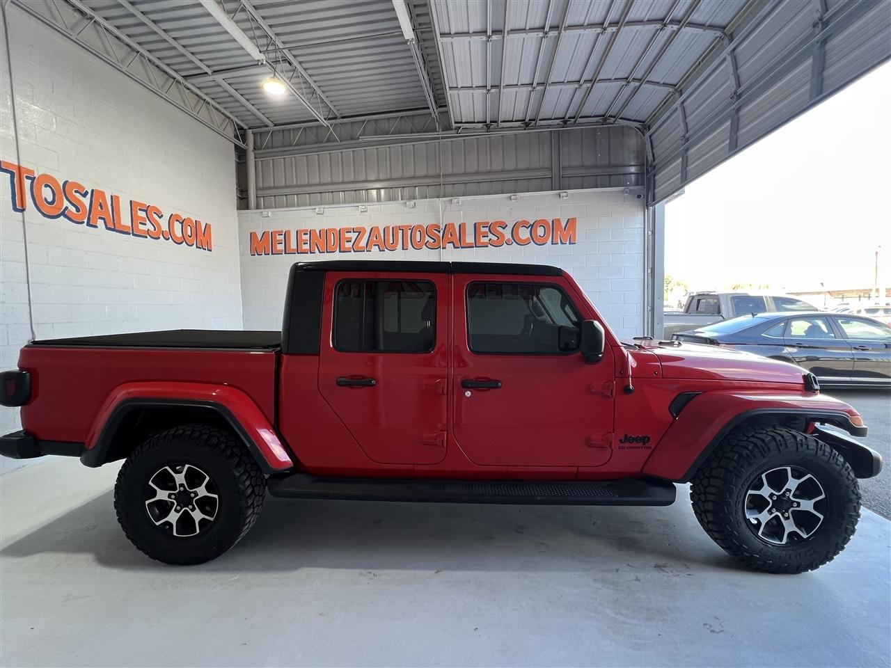 Jeep Gladiator Sport S 2021