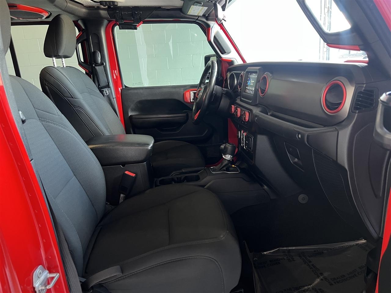 Jeep Gladiator Sport S 2021