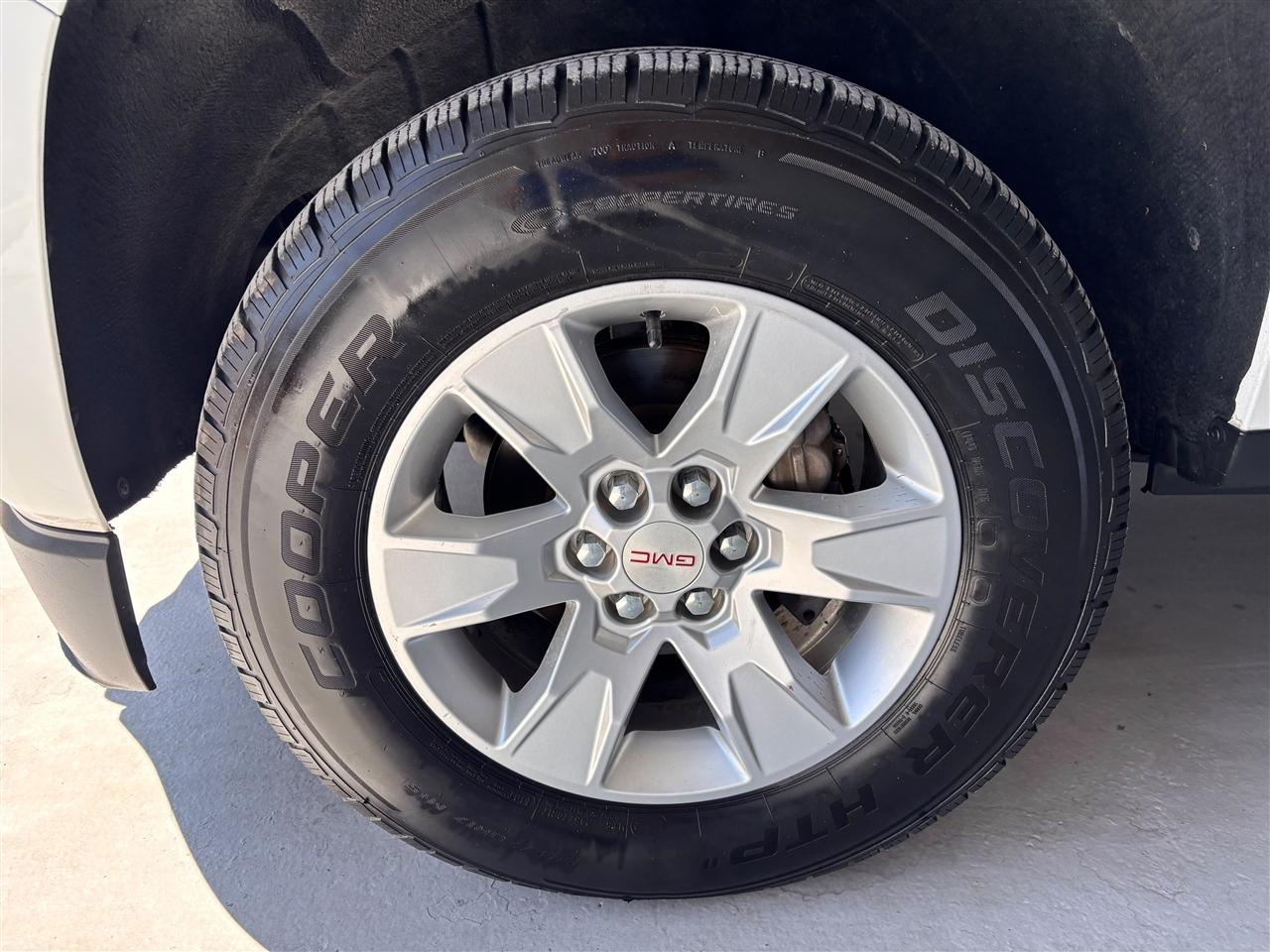 GMC Canyon SLE Crew Cab 4WD 2017