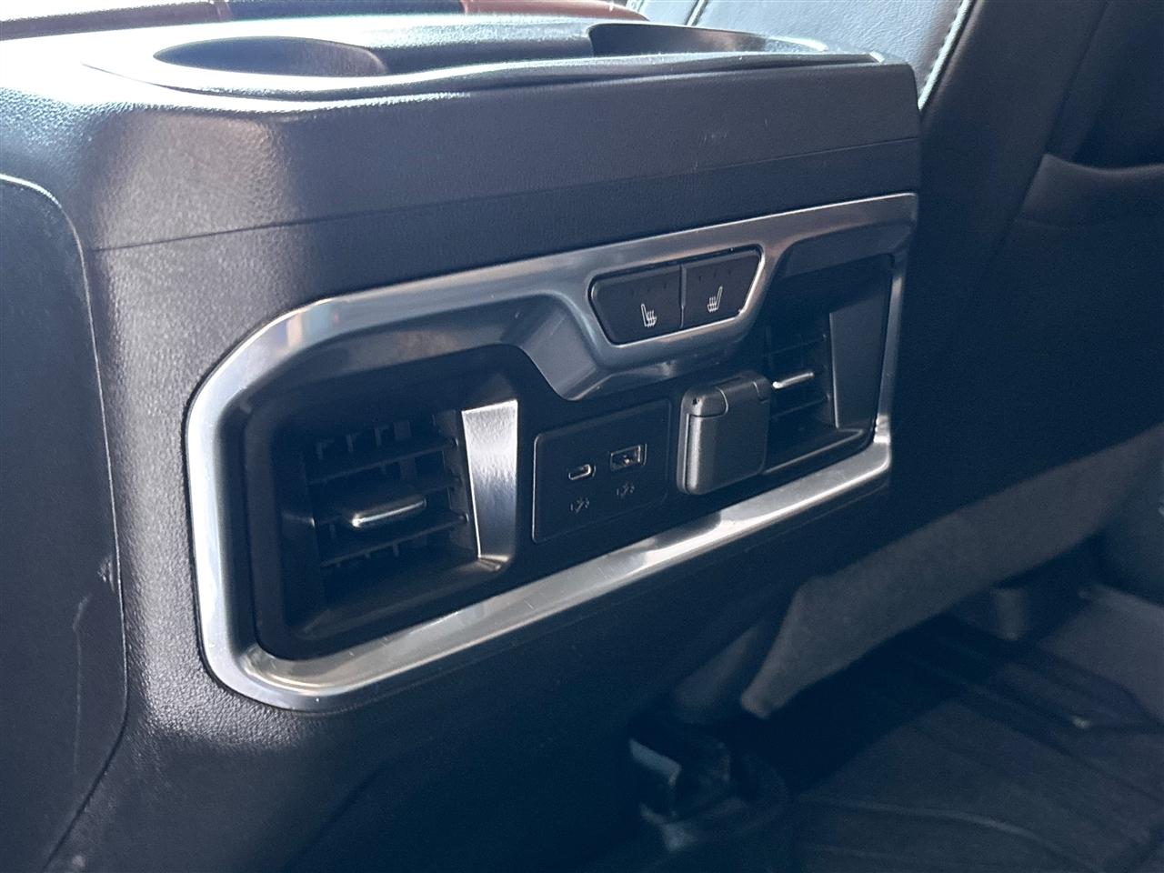 Chevrolet Silverado 1500 High Country Crew Cab 4WD 2019