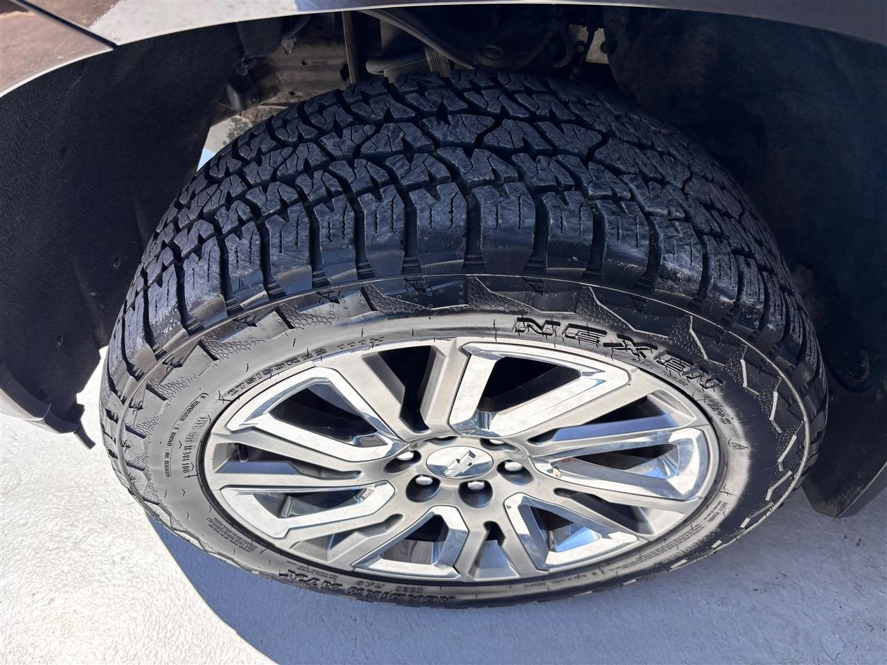 Chevrolet Silverado 1500 High Country Crew Cab 4WD 2019
