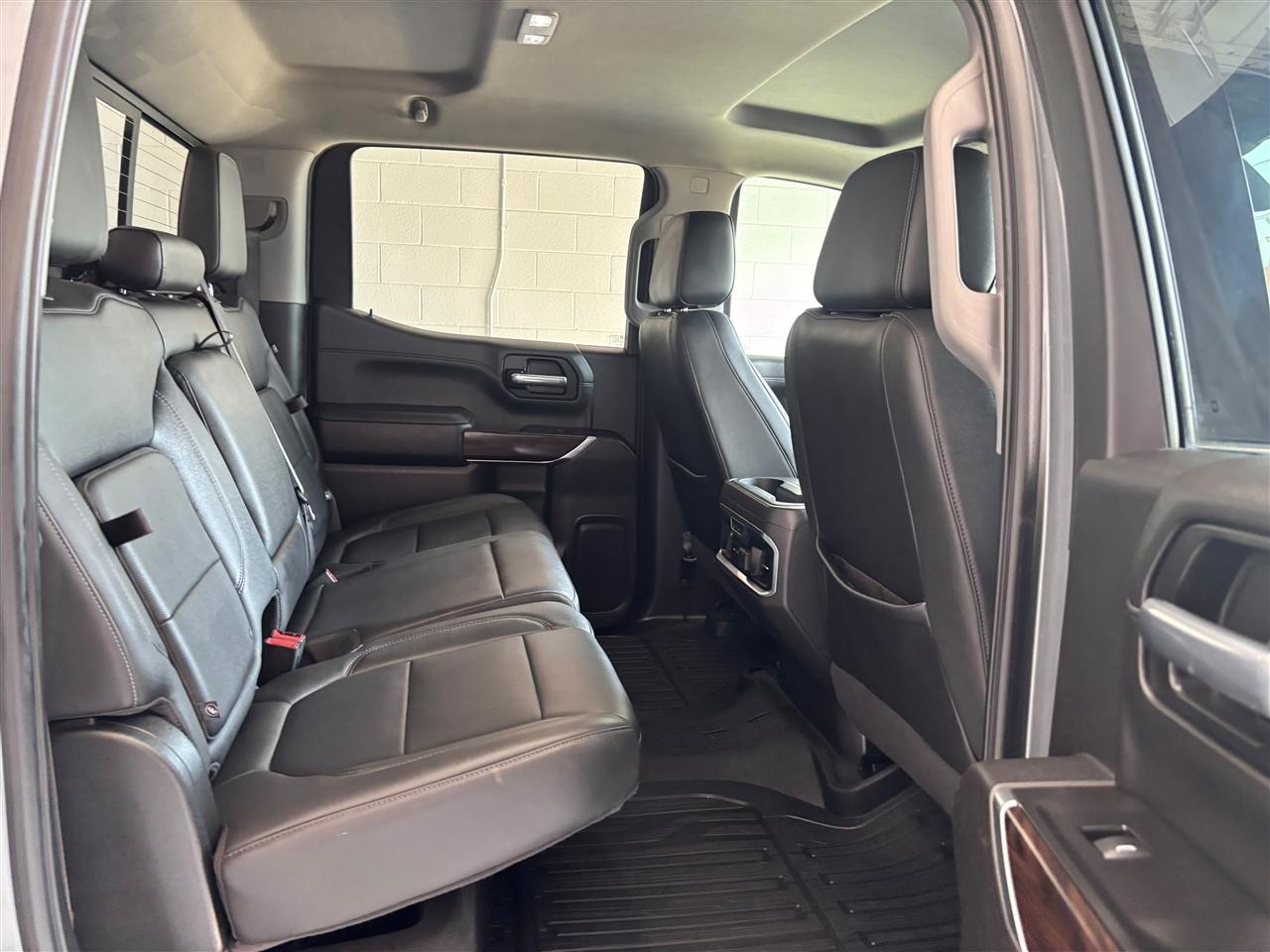 GMC Sierra 1500 SLT Crew Cab Long Box 4WD 2021