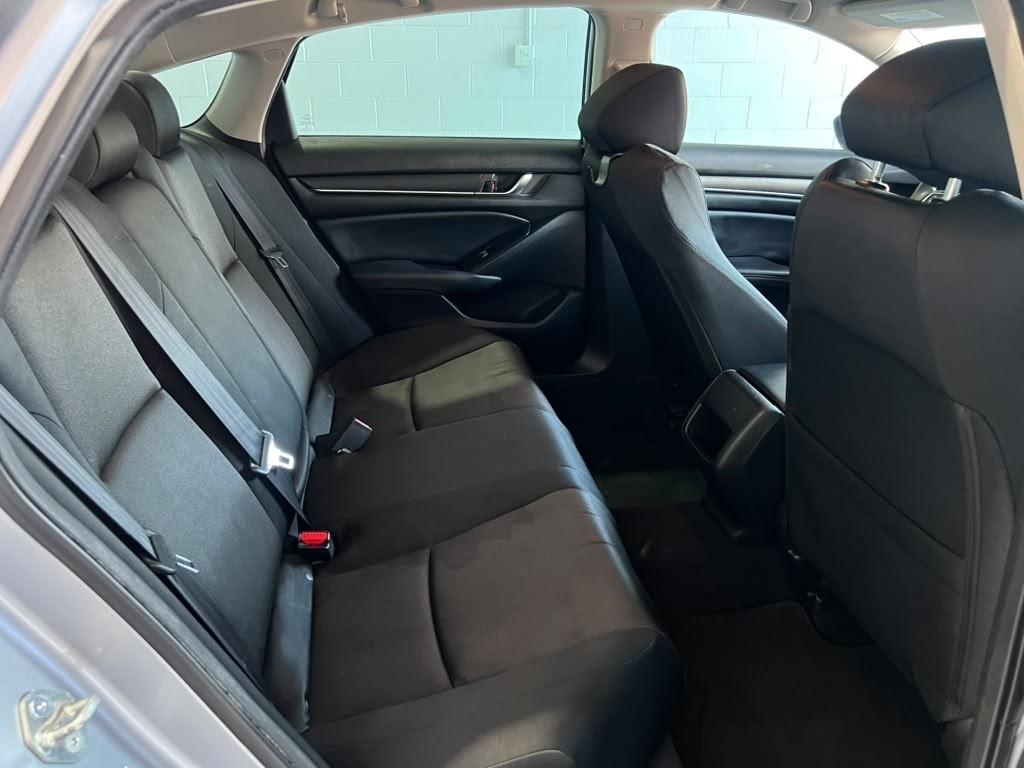 Honda Accord LX CVT 2018