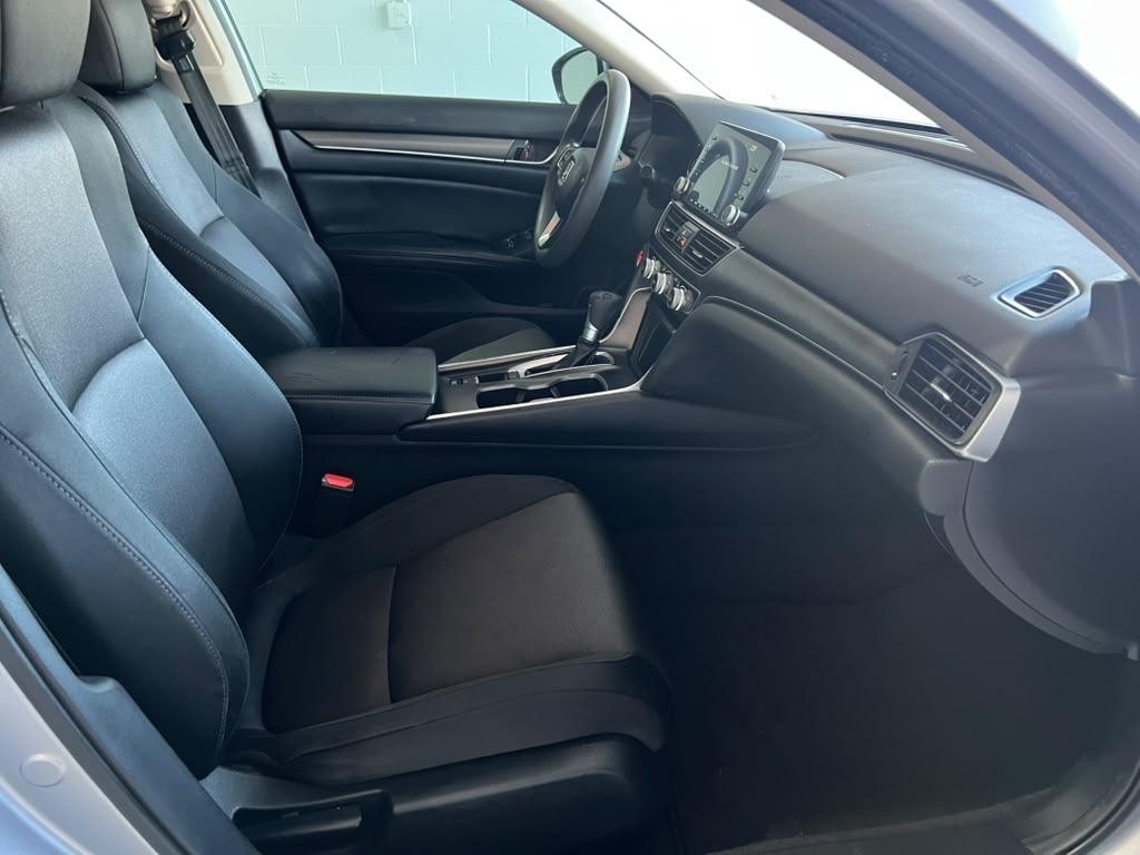 Honda Accord LX CVT 2018