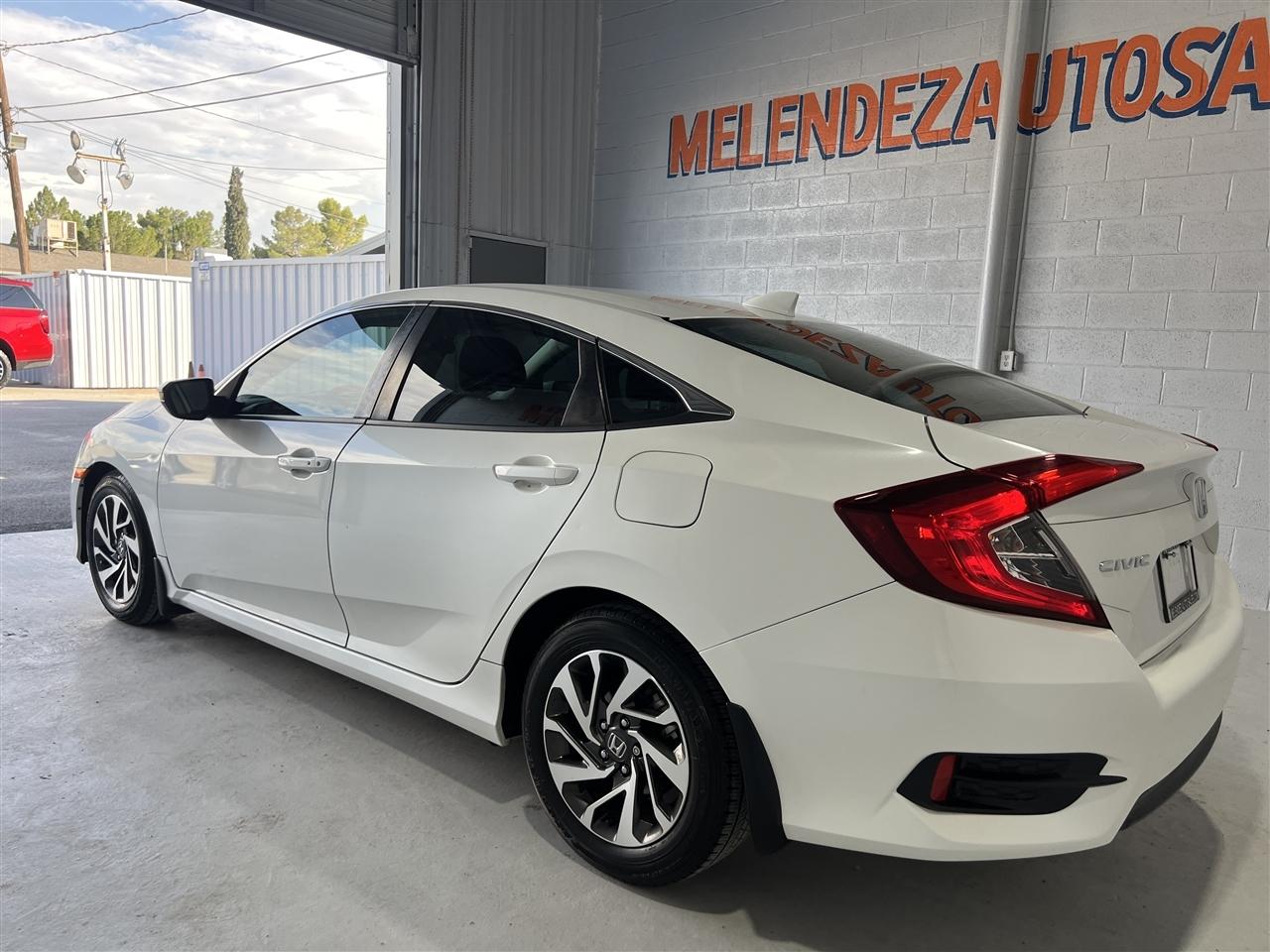 Honda Civic EX Sedan CVT 2018