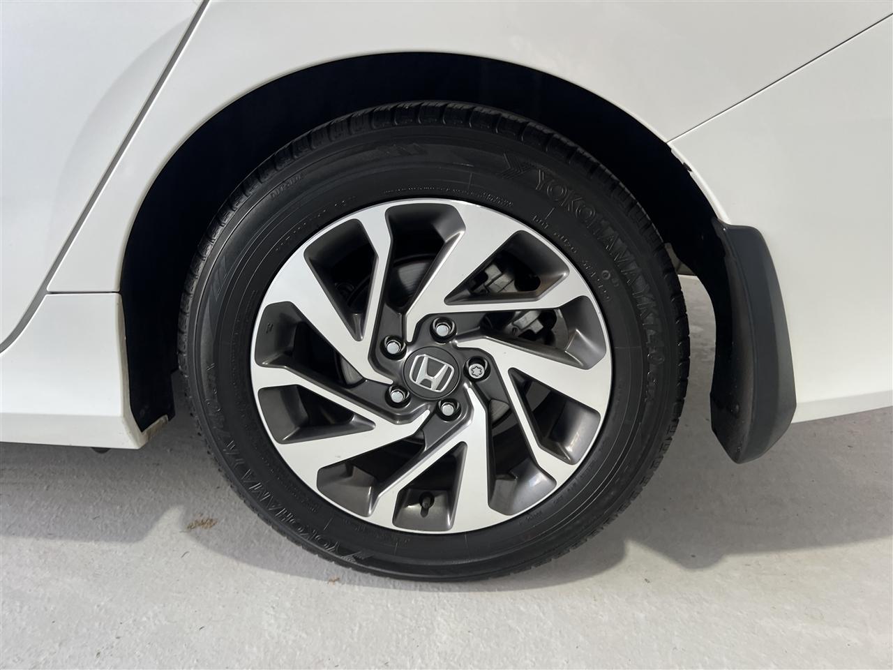 Honda Civic EX Sedan CVT 2018