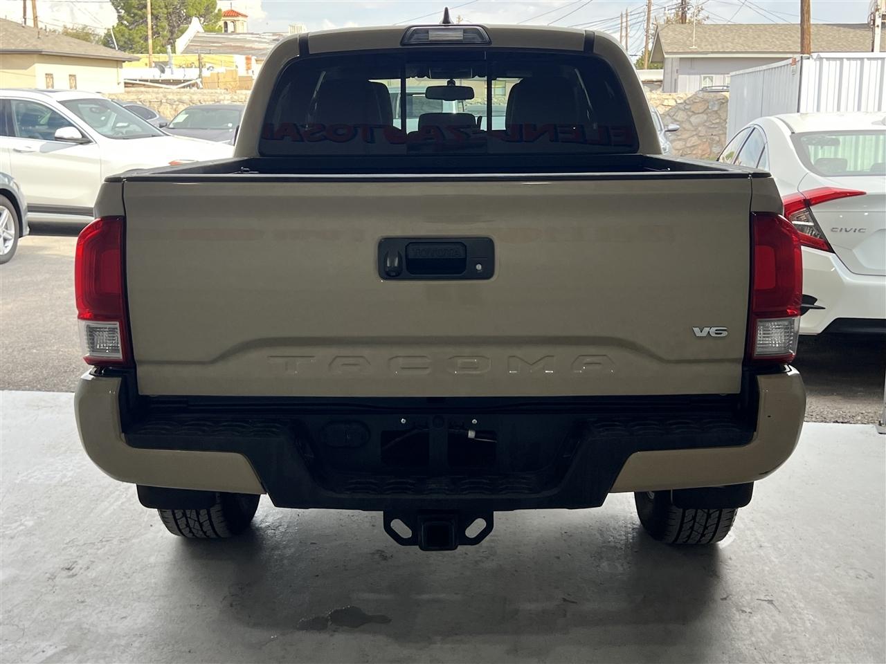 Toyota Tacoma SR5 Double Cab Long Bed V6 6AT 4WD 2017