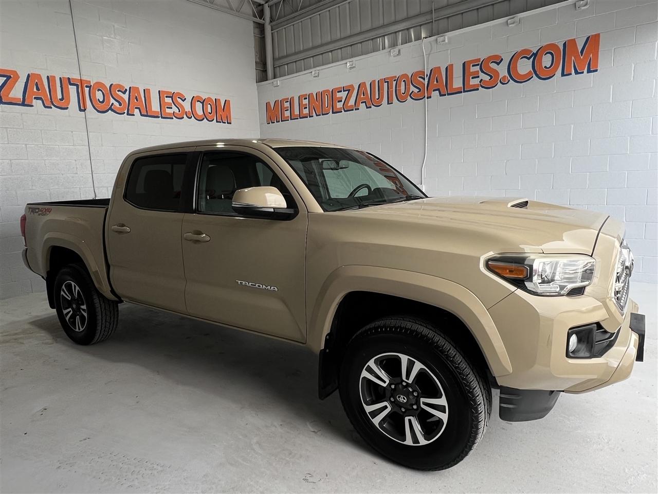 Toyota Tacoma SR5 Double Cab Long Bed V6 6AT 4WD 2017