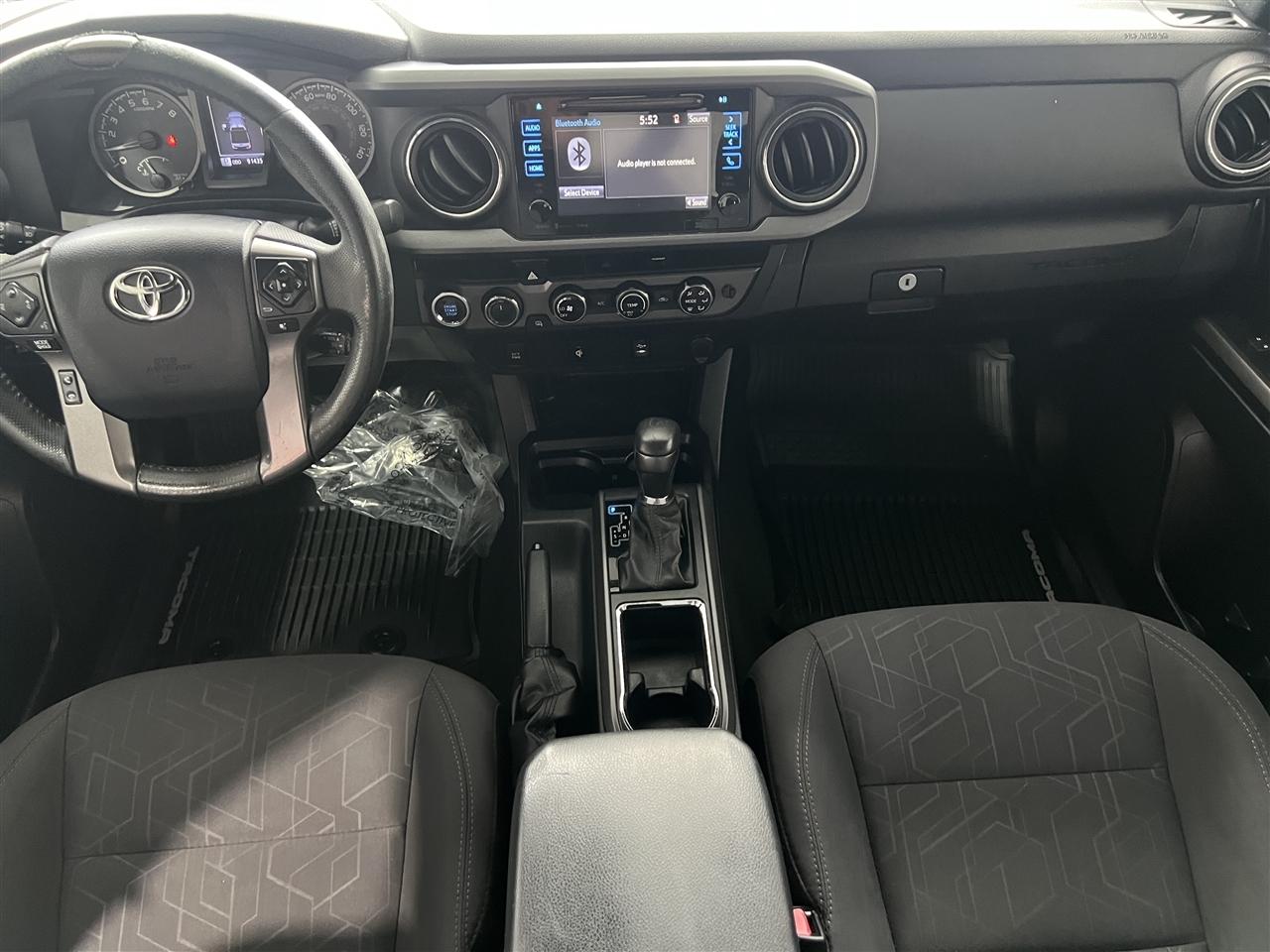 Toyota Tacoma SR5 Double Cab Long Bed V6 6AT 4WD 2017