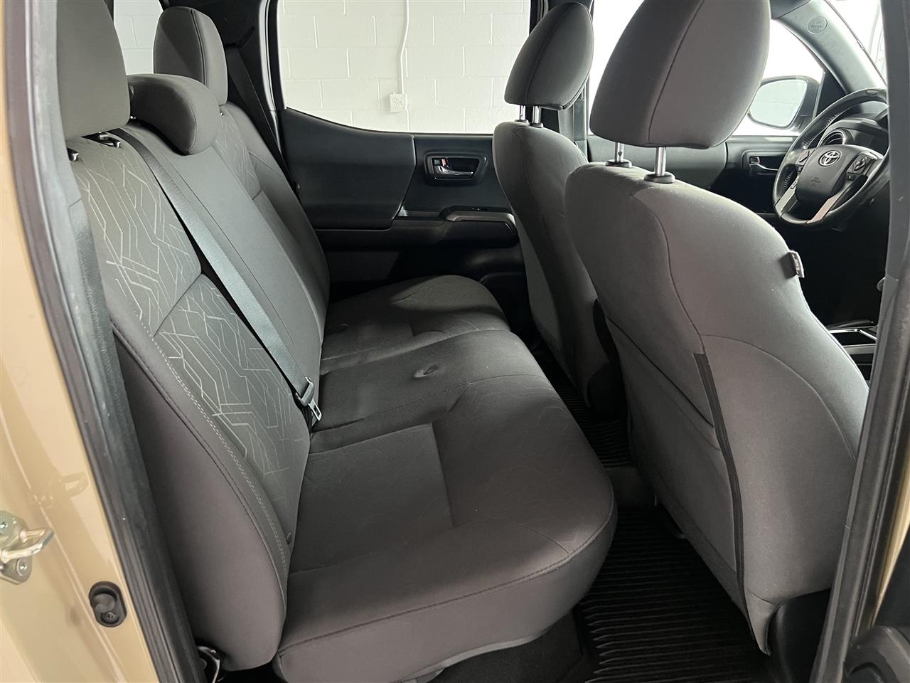 Toyota Tacoma SR5 Double Cab Long Bed V6 6AT 4WD 2017
