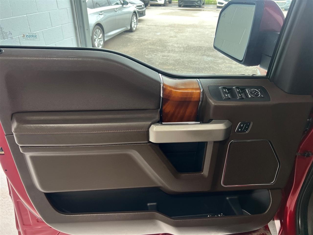 Ford F-150 XL SuperCrew 5.5-ft. Bed 4WD 2017